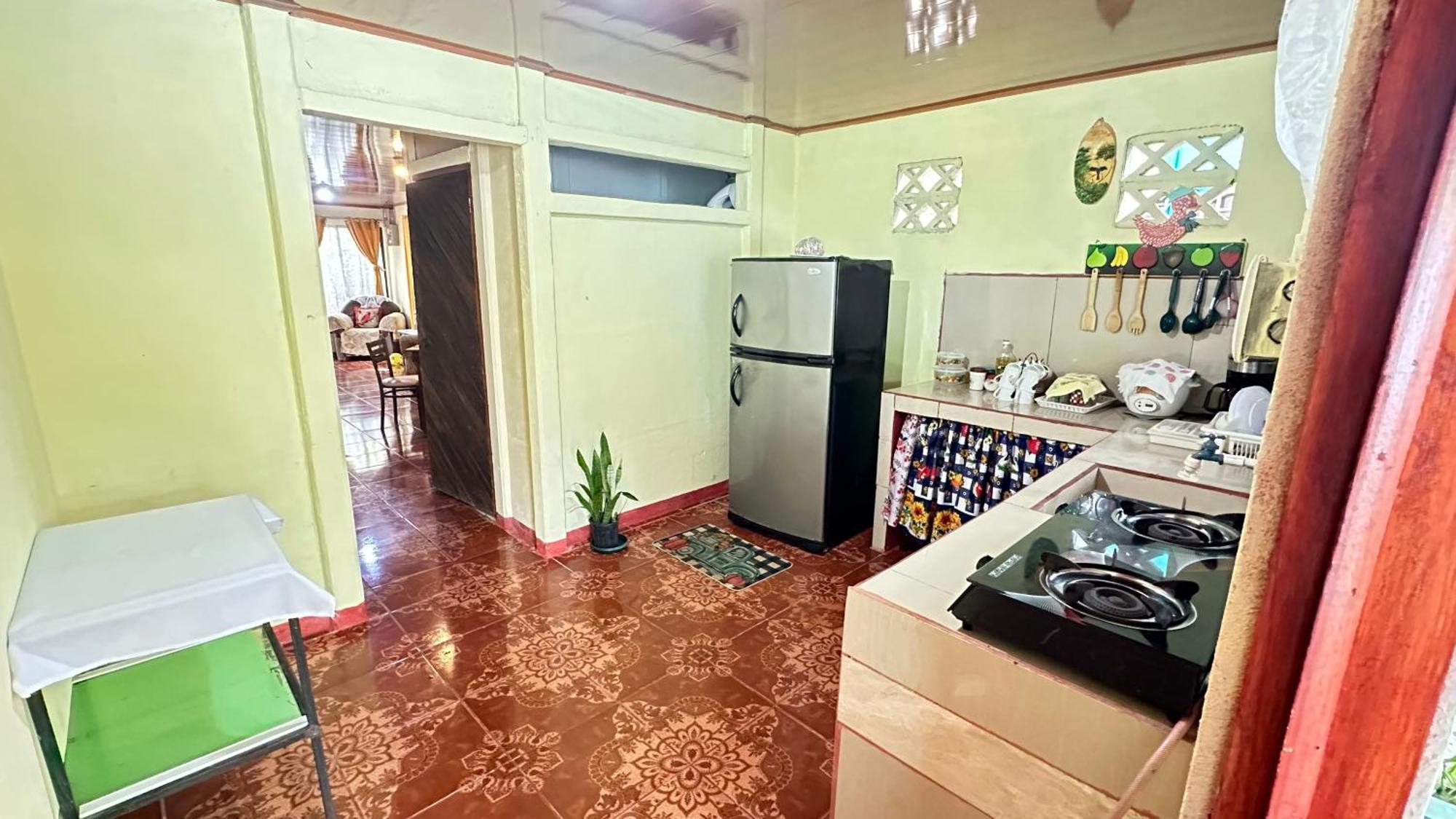 The Corner House Apartment Tortuguero Exterior foto