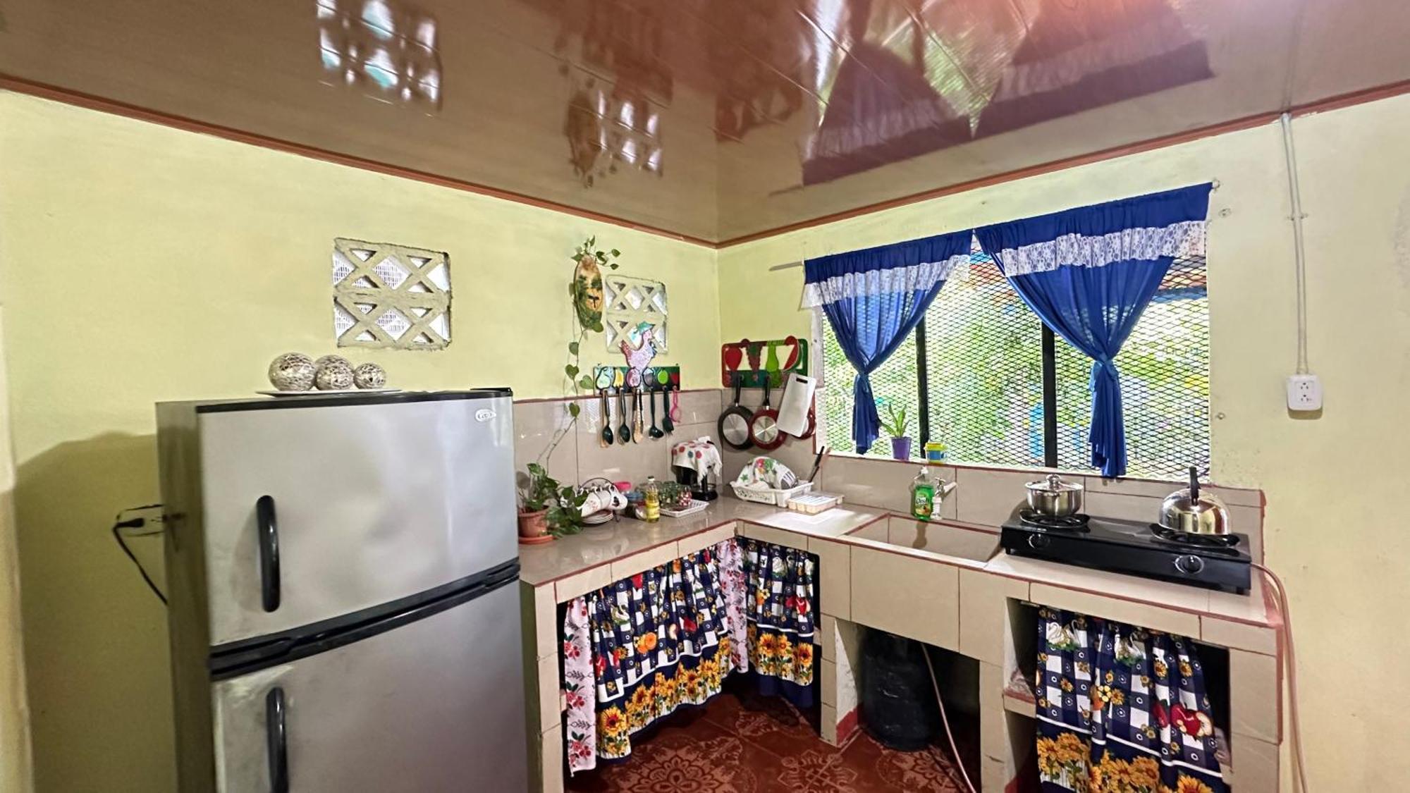 The Corner House Apartment Tortuguero Exterior foto